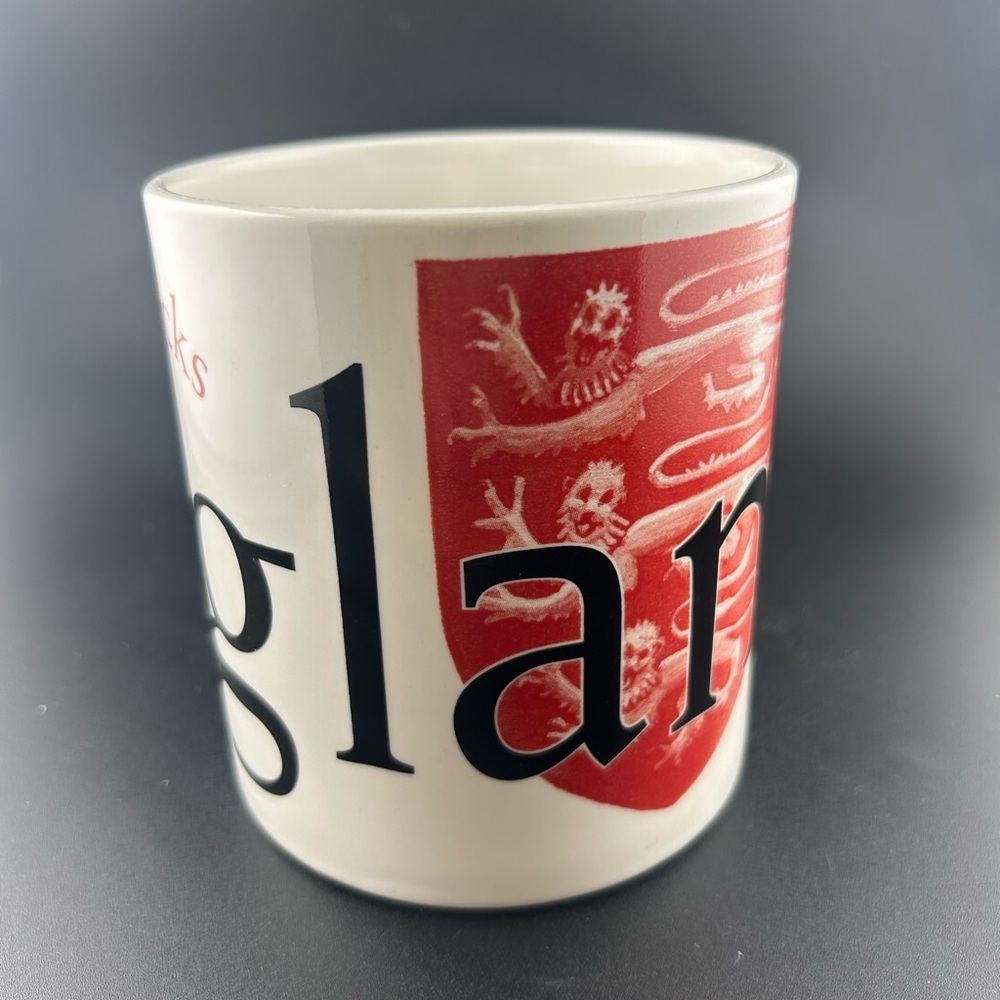 Starbucks 2002 City Collector Series England Mug- Coat of arms - Picture 4 of 6